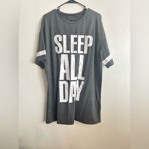 Gray 'Sleep All Day' women’s nightgown